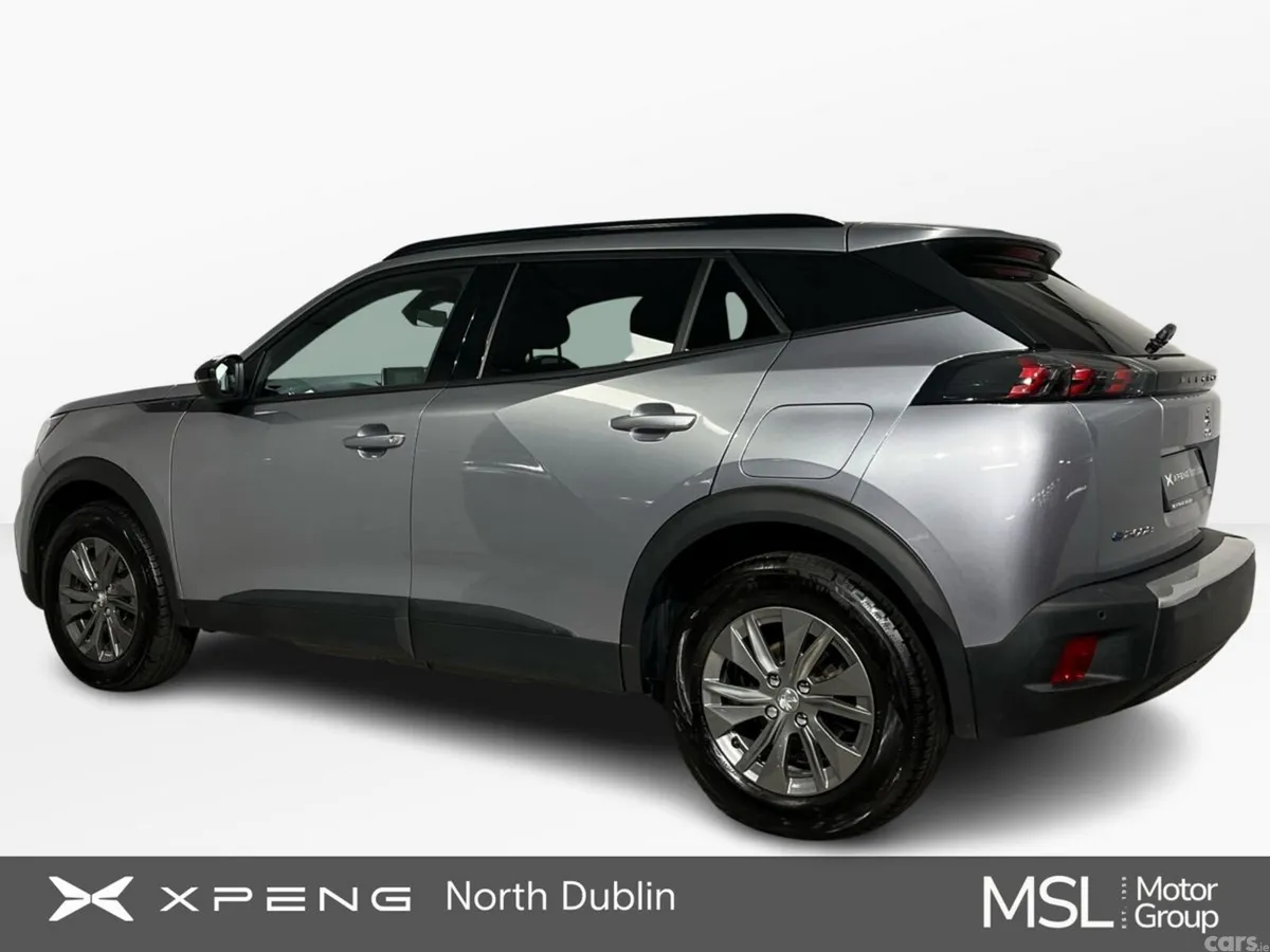 Peugeot 2008 SUV, Electric, 2023, Grey