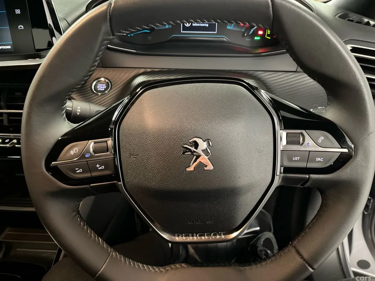 Peugeot 2008 SUV, Electric, 2023, Grey