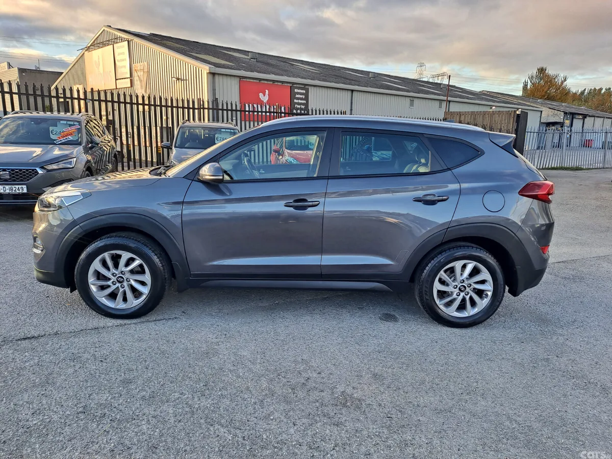 Hyundai Tucson SUV, Diesel, 2016, Grey