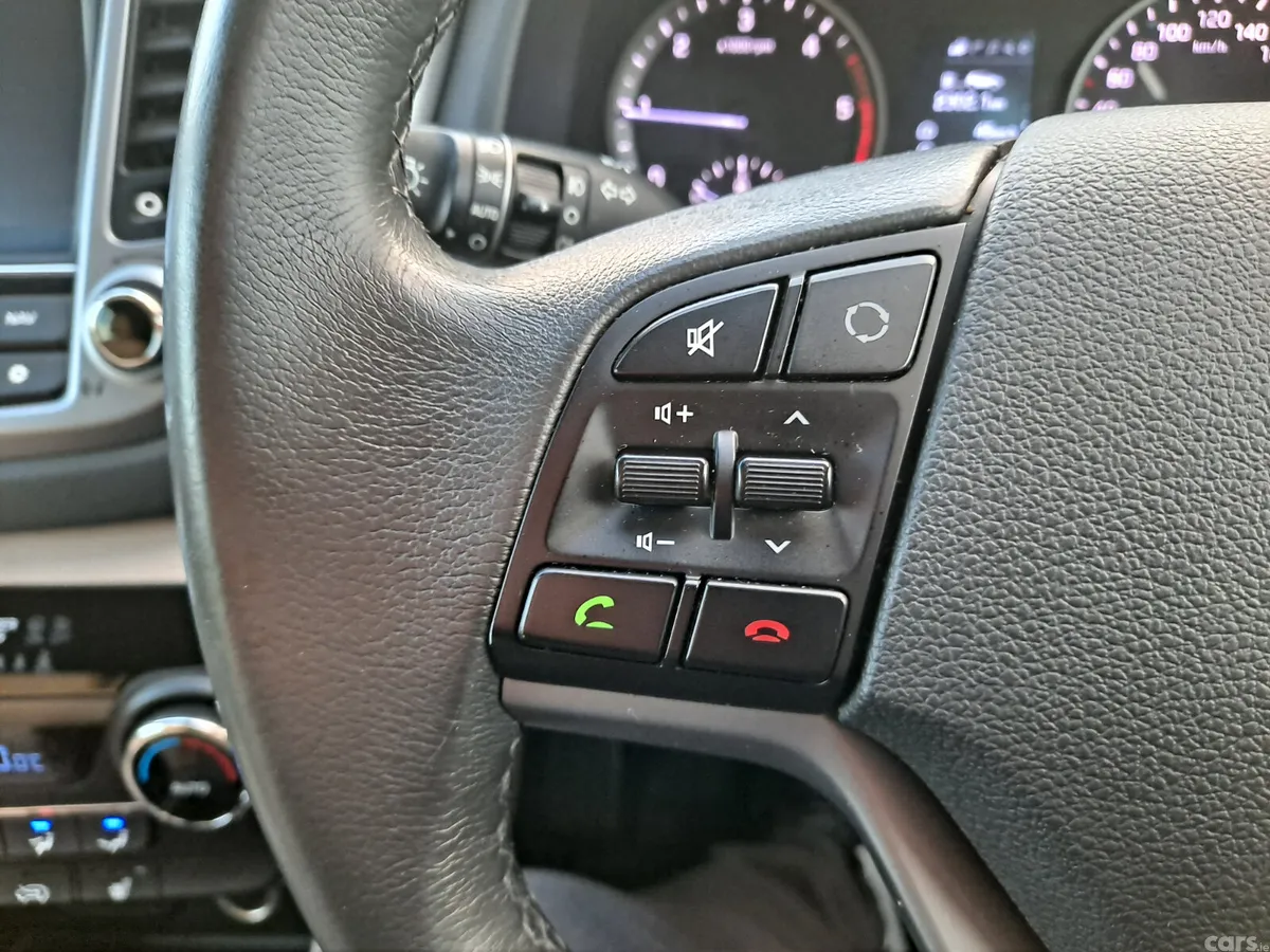 Hyundai Tucson SUV, Diesel, 2016, Grey