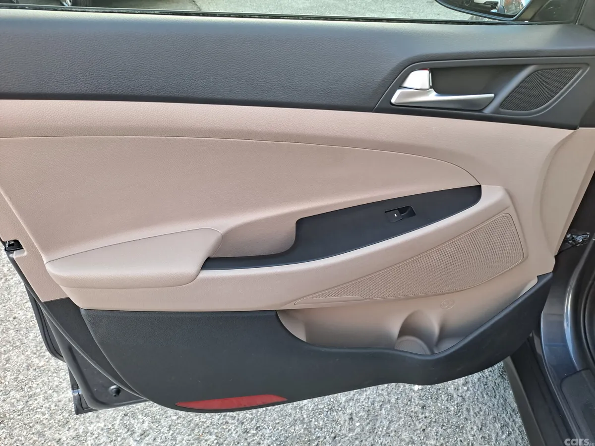 Hyundai Tucson SUV, Diesel, 2016, Grey