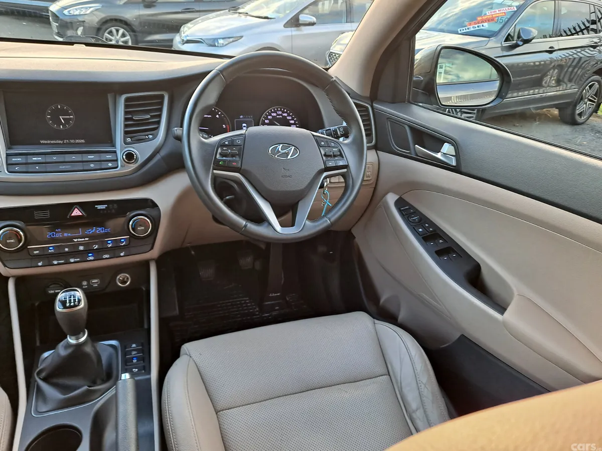 Hyundai Tucson SUV, Diesel, 2016, Grey