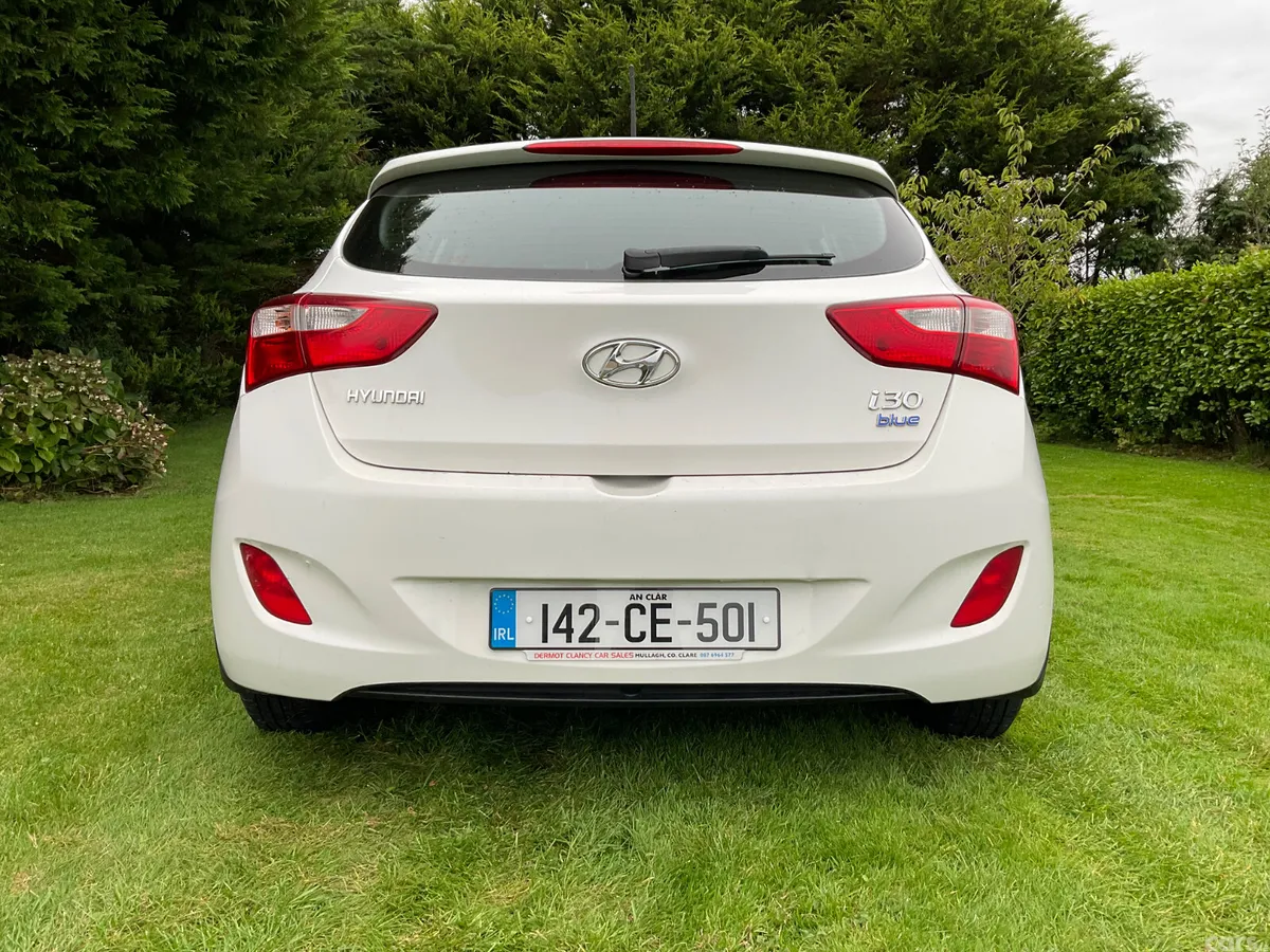 Hyundai i30 Hatchback, Petrol, 2014, White