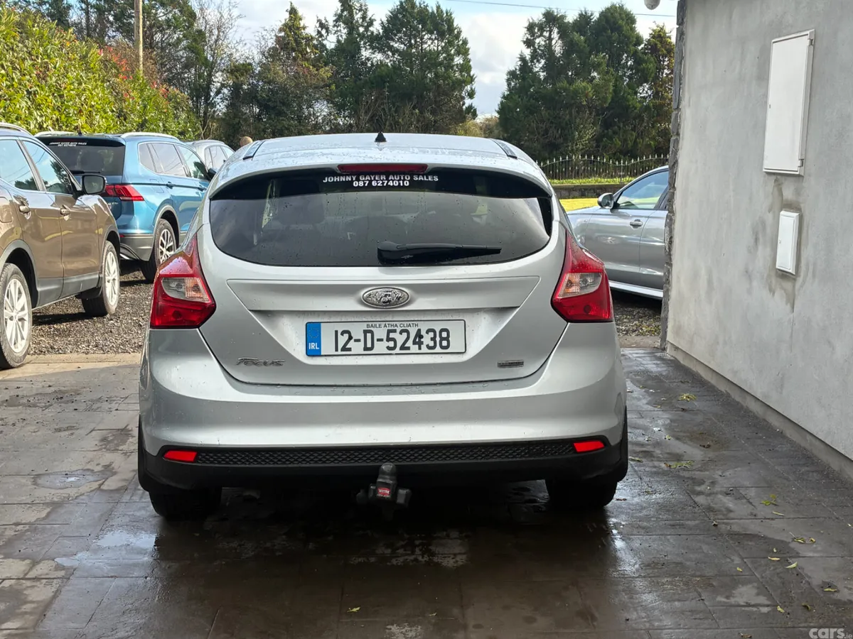 Ford Focus Hatchback, Diesel, 2012, Silver