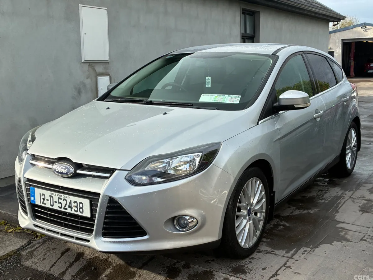Ford Focus Hatchback, Diesel, 2012, Silver