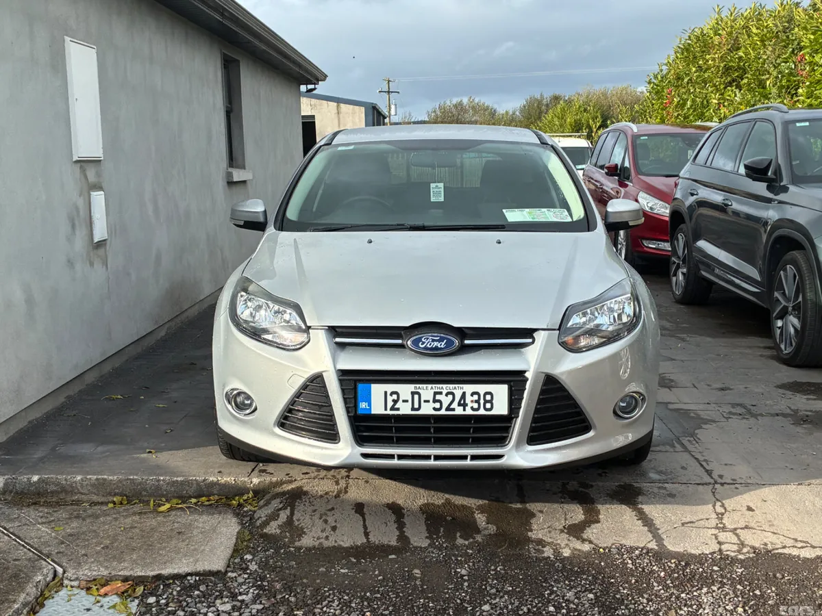 Ford Focus Hatchback, Diesel, 2012, Silver