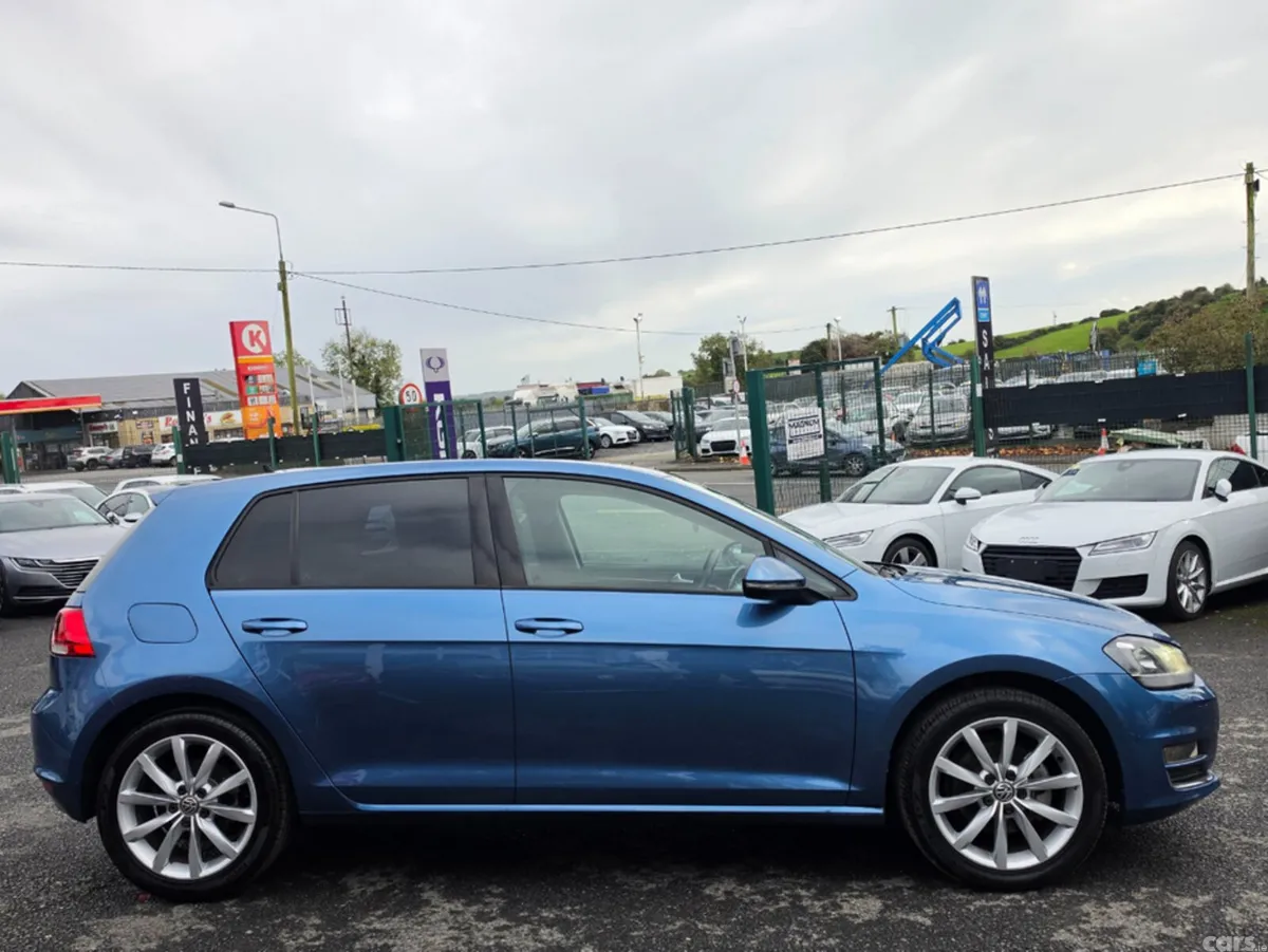 Volkswagen Golf Hatchback, Petrol, 2014, Blue