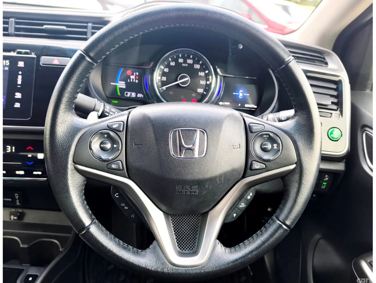 Honda Grace Saloon, Petrol Hybrid, 2017, Silver