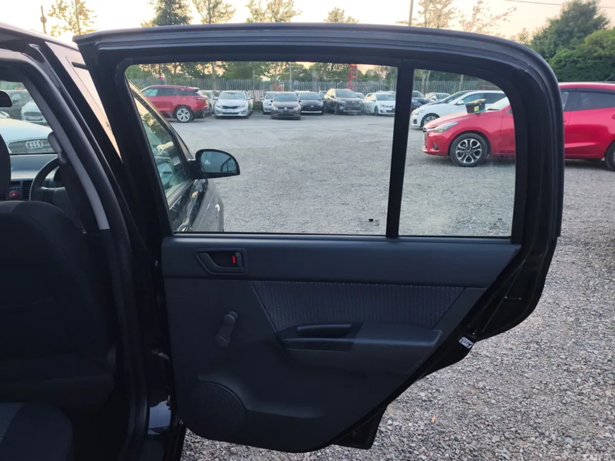 Hyundai Getz Hatchback, Petrol, 2007, Black
