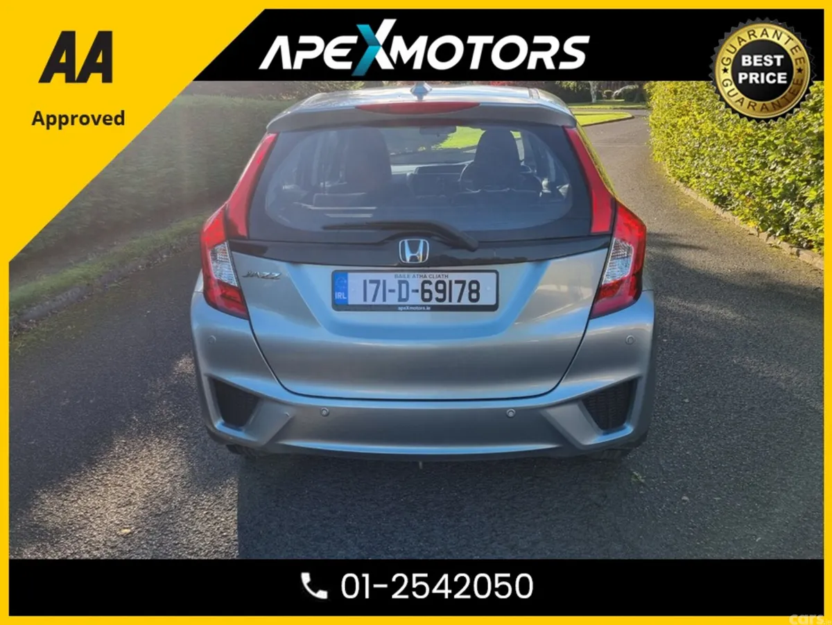 Honda Jazz Hatchback, Petrol, 2017, Silver