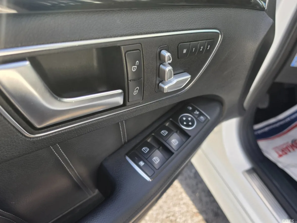 Mercedes-Benz E-Class Saloon, Petrol Hybrid, 2015, White