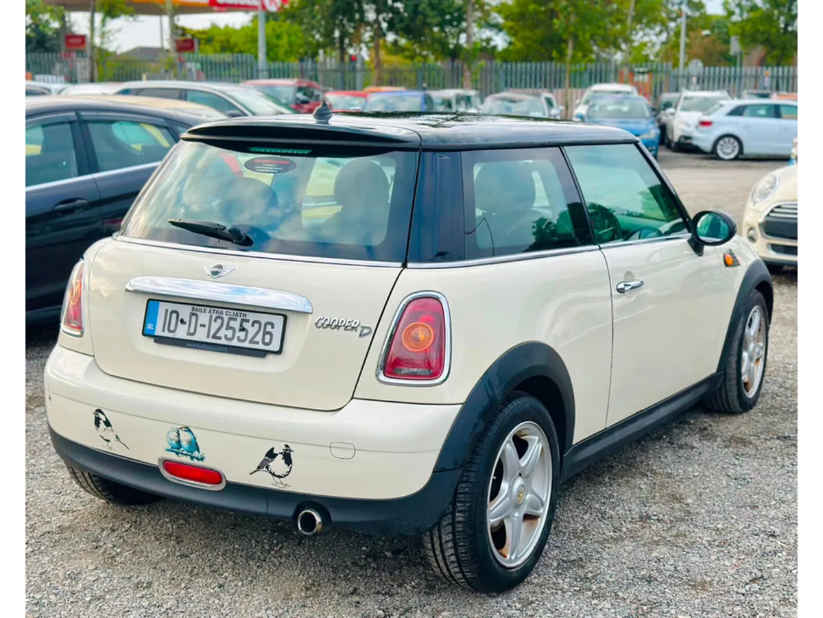 Mini Cooper Hatchback, Diesel, 2010, White
