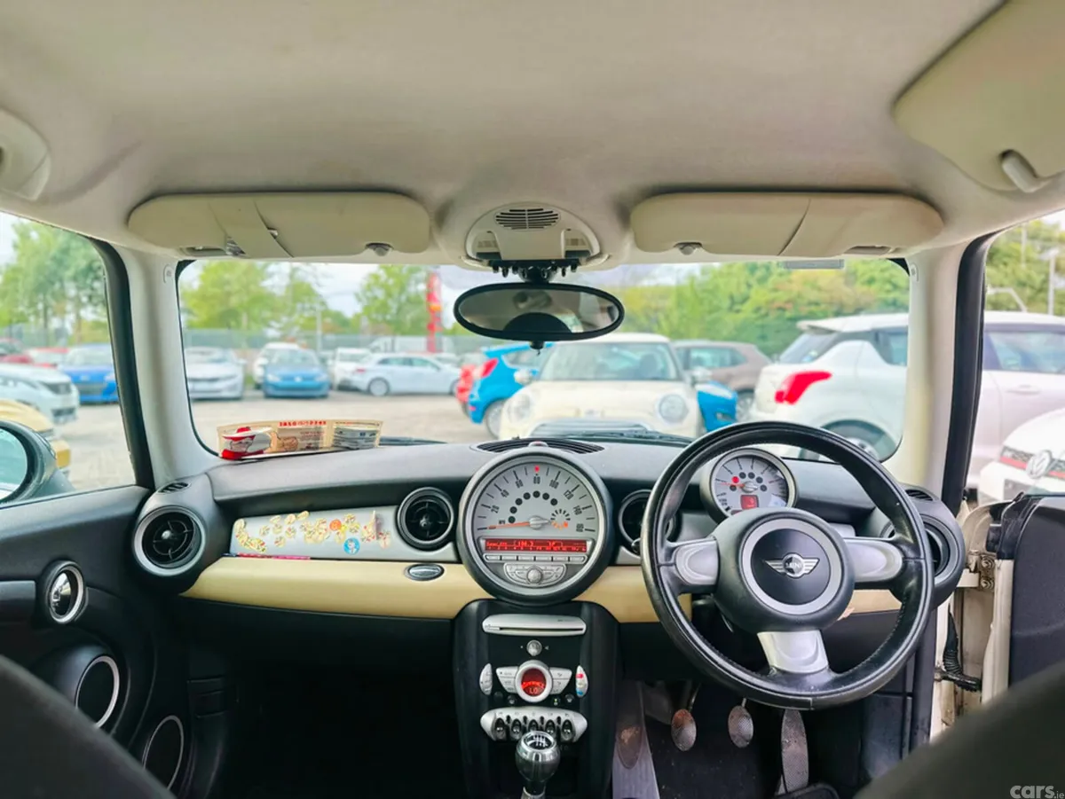 Mini Cooper Hatchback, Diesel, 2010, White