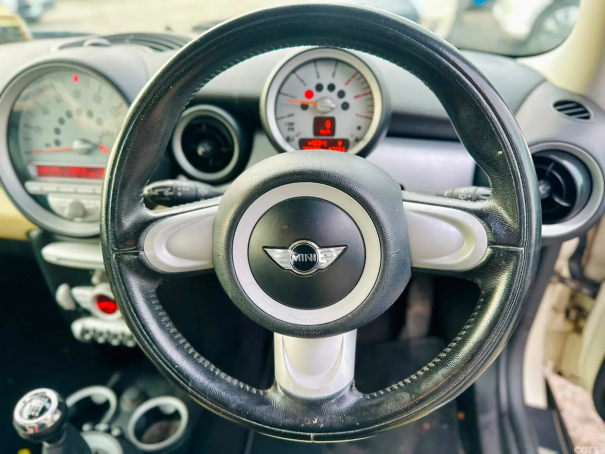 Mini Cooper Hatchback, Diesel, 2010, White