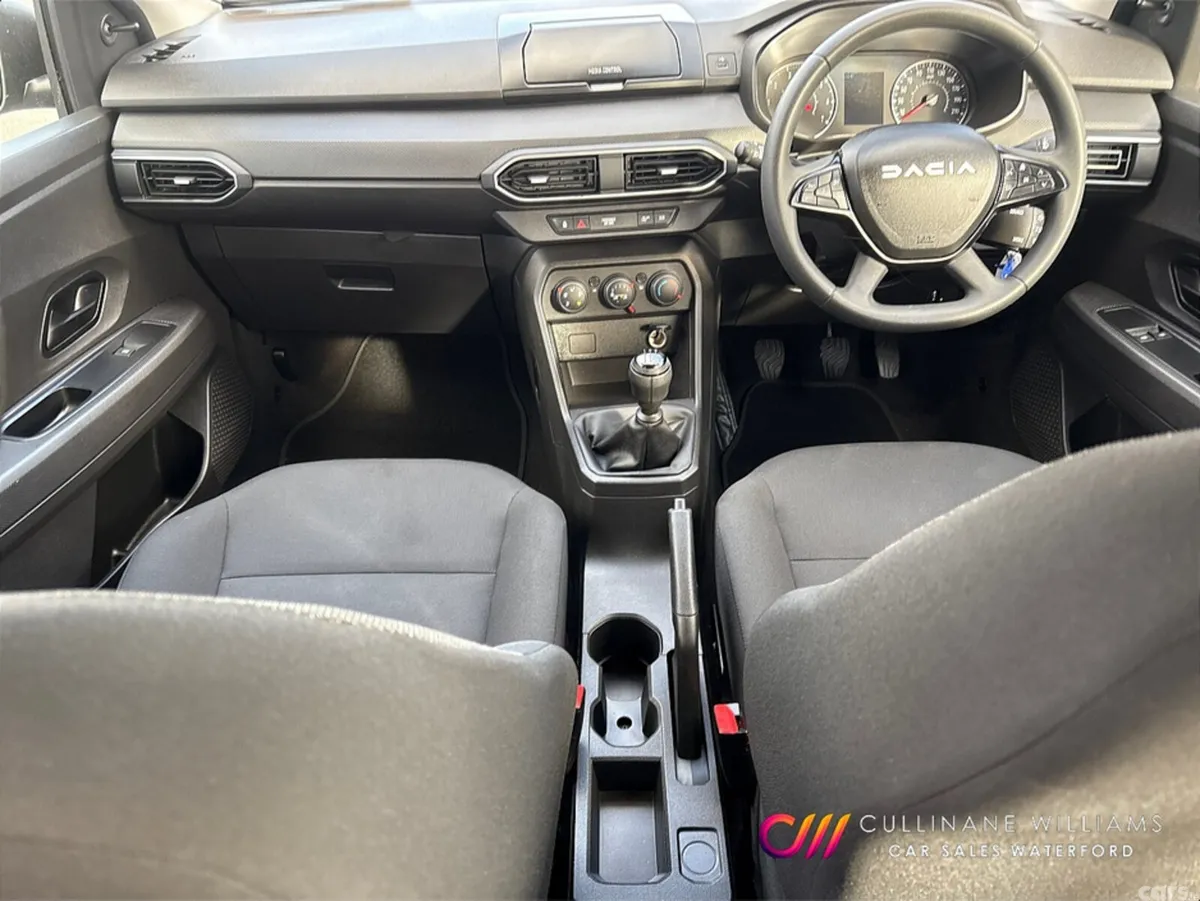 Dacia Sandero Hatchback, Petrol, 2024, Grey