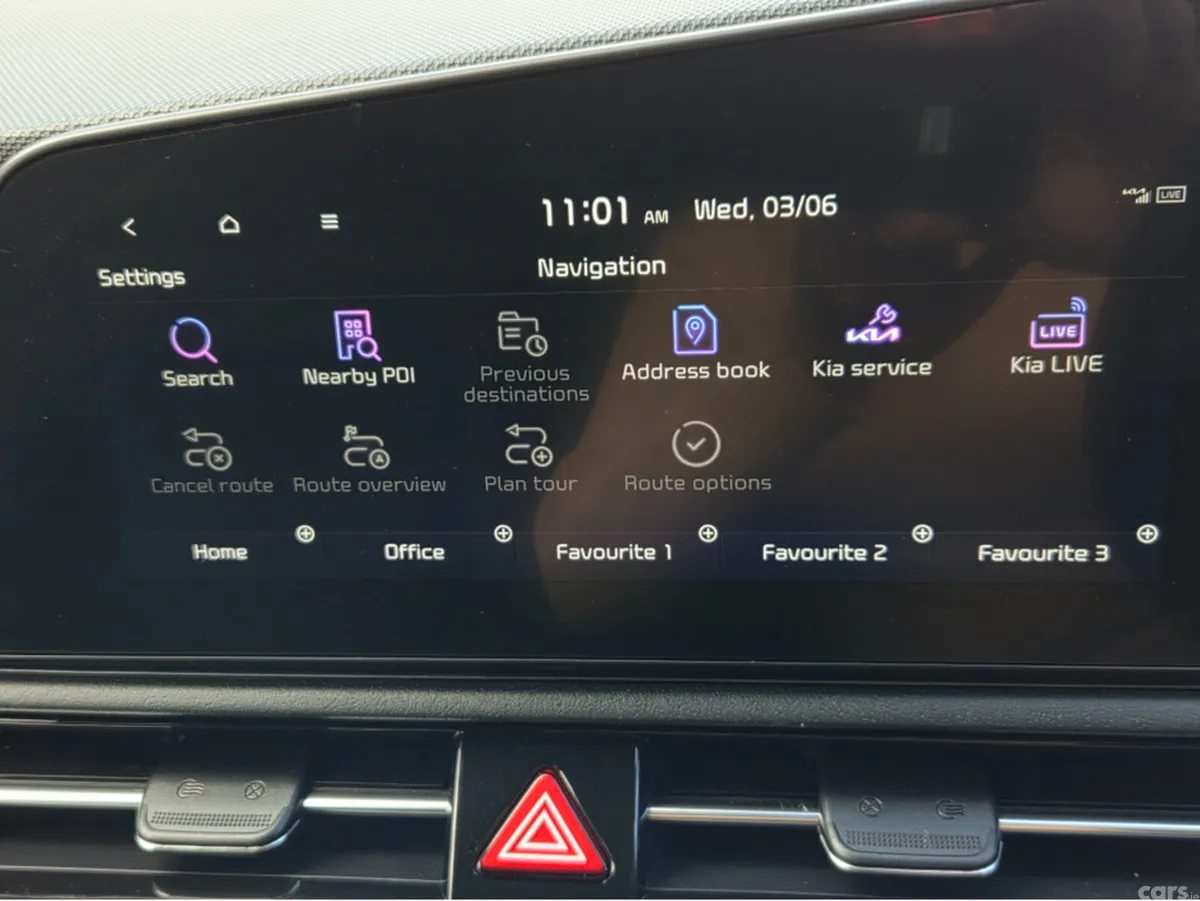 Kia Niro SUV, Petrol Hybrid, 2024, White