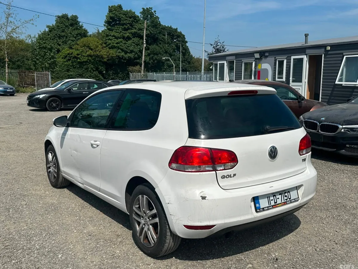 Volkswagen Golf Hatchback, Petrol, 2011, White
