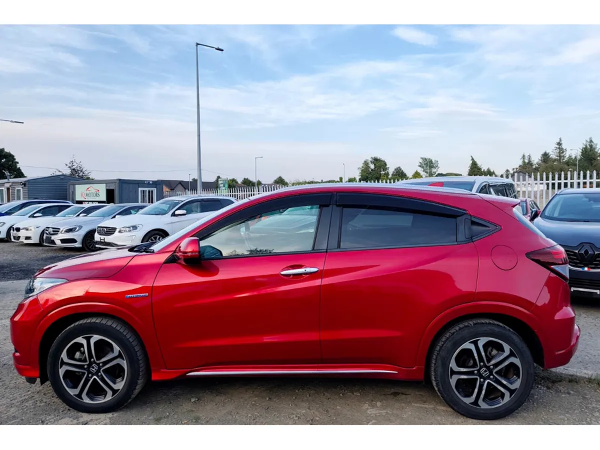 Honda Vezel SUV, Petrol Hybrid, 2017, Red
