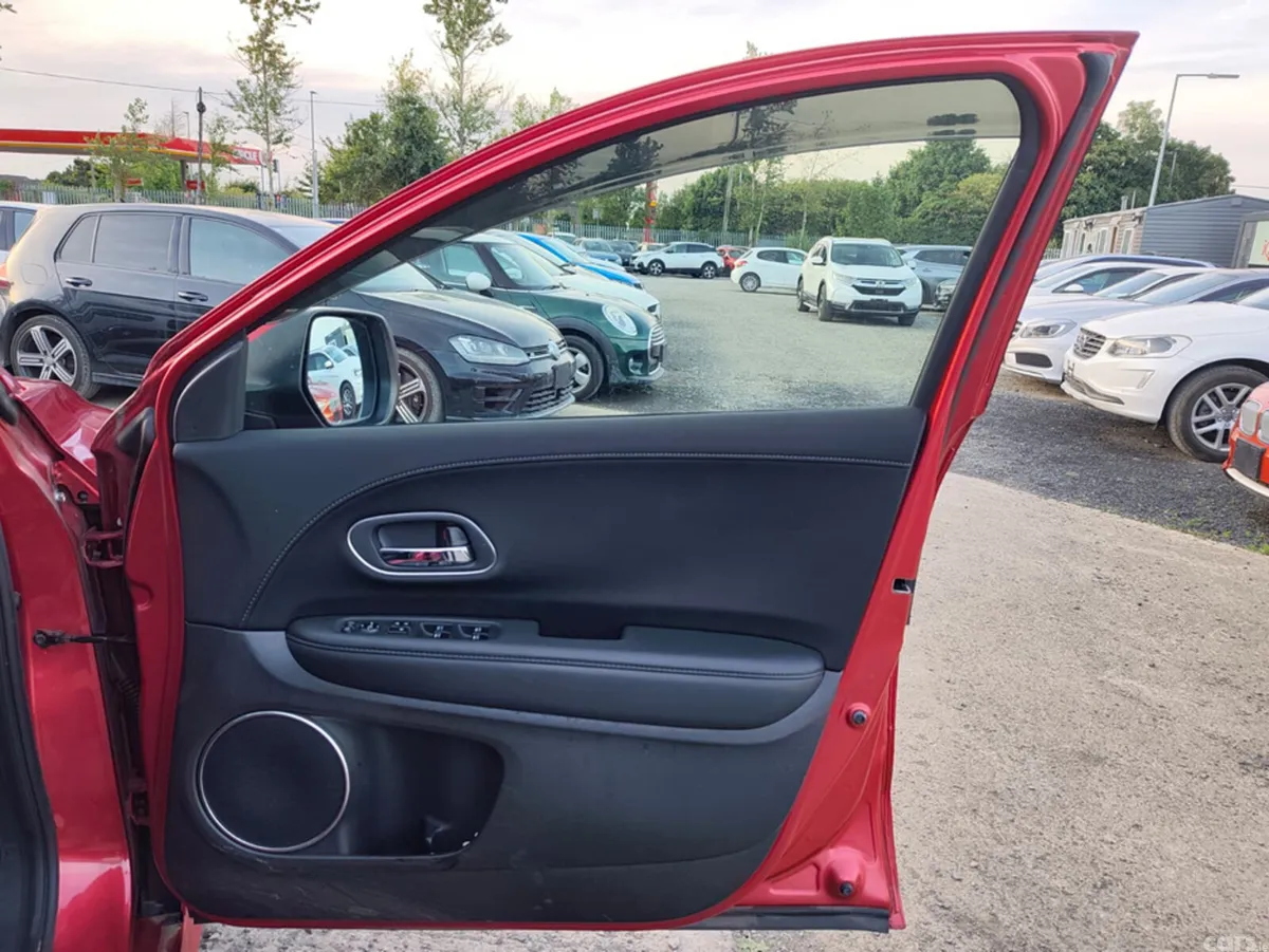 Honda Vezel SUV, Petrol Hybrid, 2017, Red