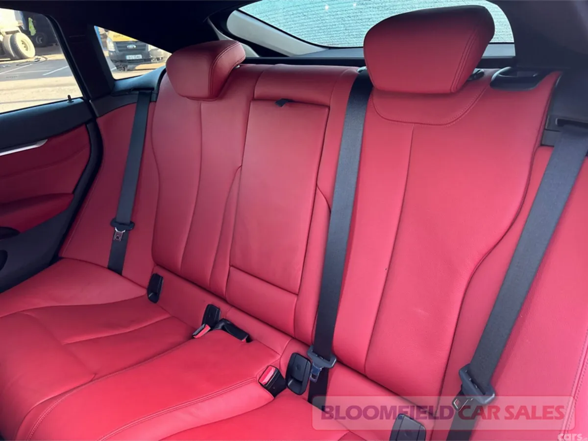 BMW 4-Series Coupe, Petrol, 2019, White