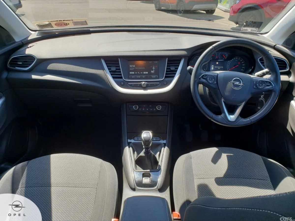 Opel Grandland X MPV, Diesel, 2021, Grey