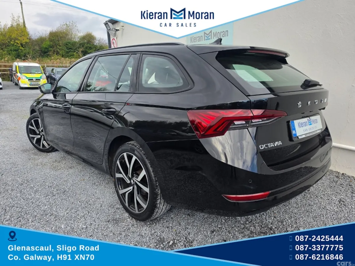 Skoda Octavia Estate, Diesel, 2024, Black