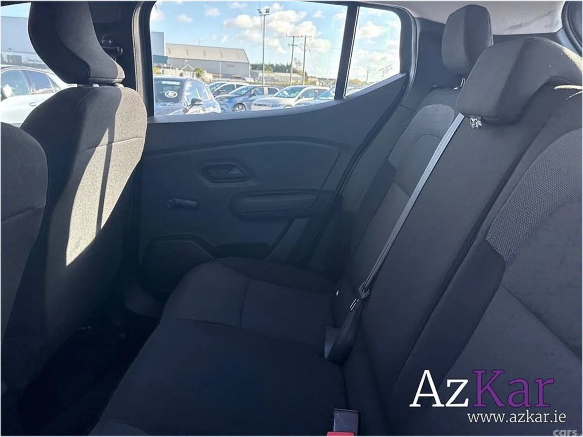 Dacia Sandero Hatchback, Petrol, 2024, Grey