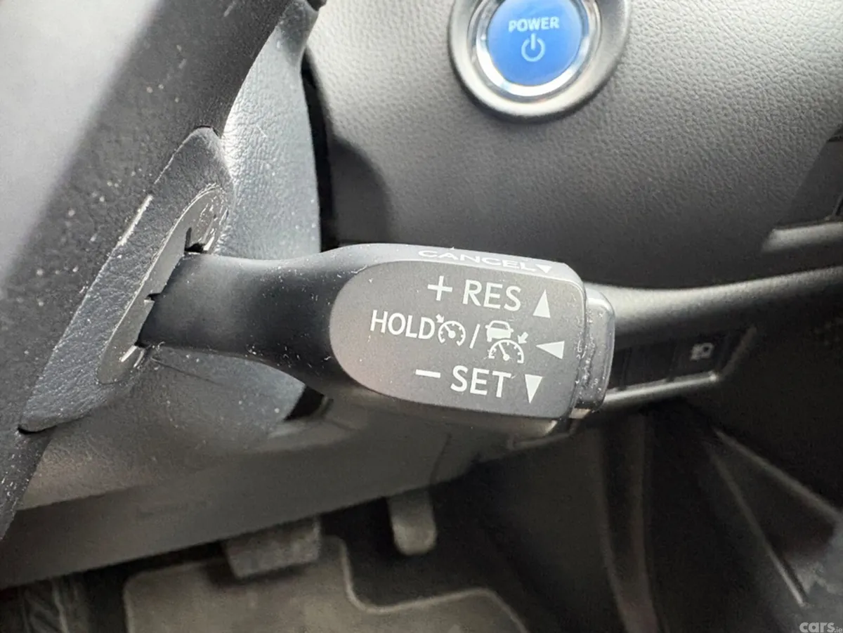Toyota C-HR Hatchback, Petrol Hybrid, 2021, Blue