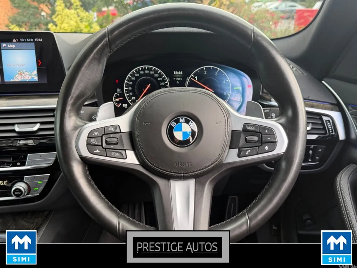 BMW 5-Series Estate, Diesel, 2019, Black