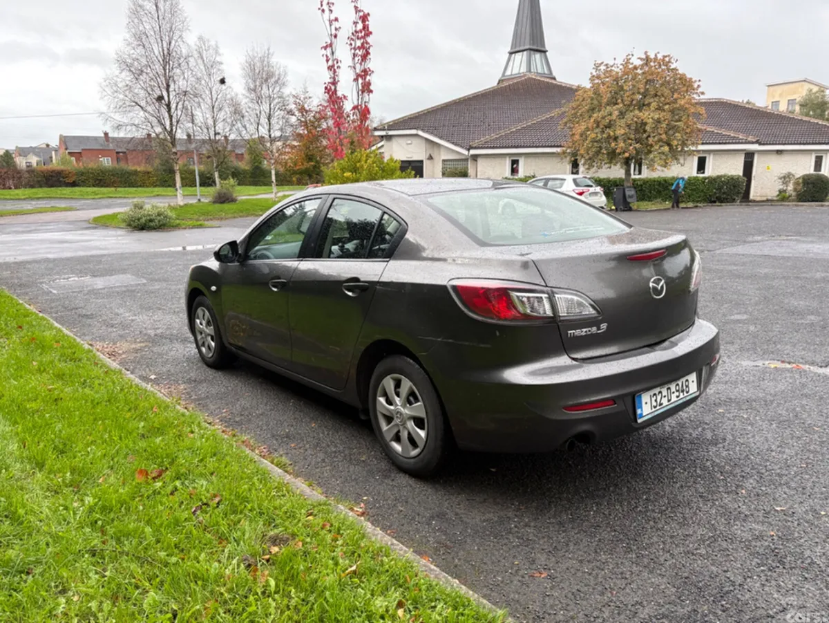 Mazda Mazda3 Saloon, Diesel, 2013, Grey