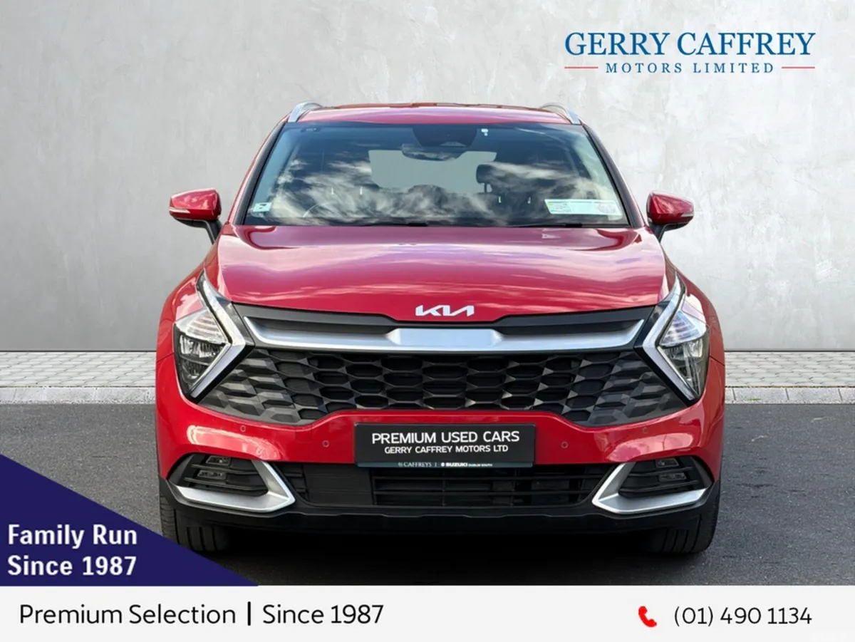 Kia Sportage MPV, Petrol Plug-in Hybrid, 2022, Red