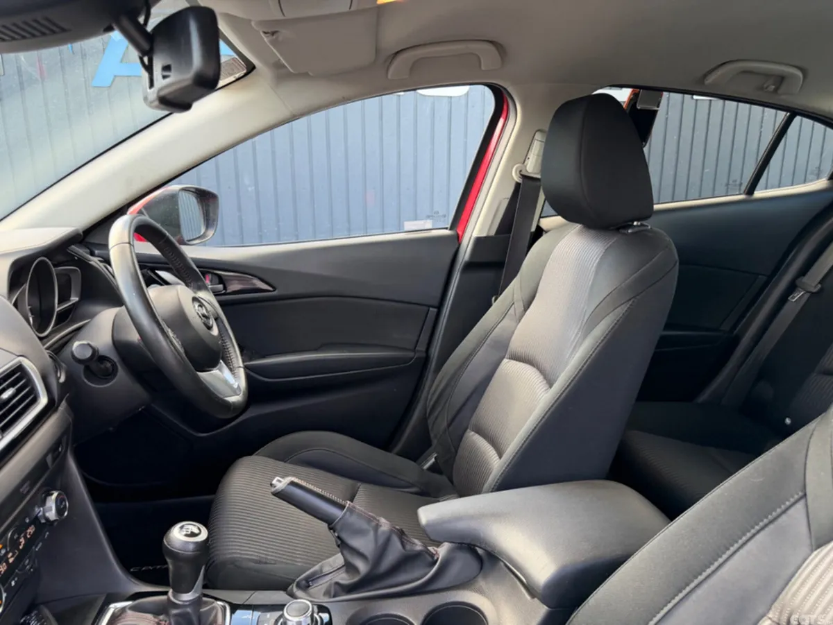 Mazda Mazda3 Saloon, Diesel, 2016, Red