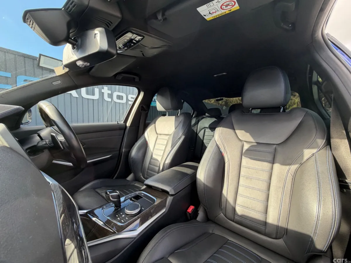 BMW 3-Series Saloon, Petrol, 2019, Blue