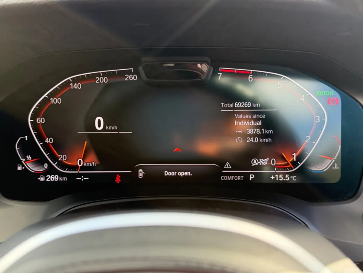BMW 3-Series Saloon, Petrol, 2019, Blue