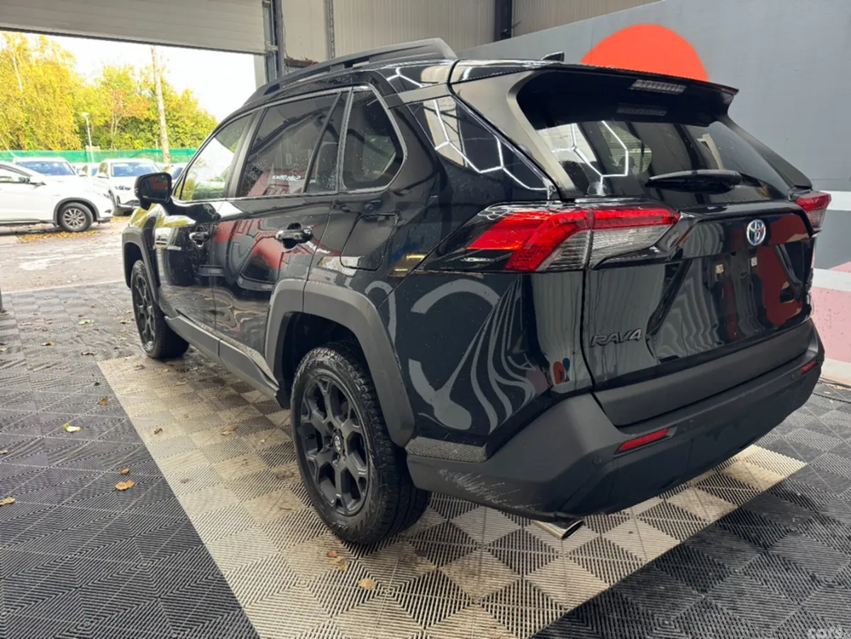 Toyota RAV4 SUV, Petrol Hybrid, 2024, Black