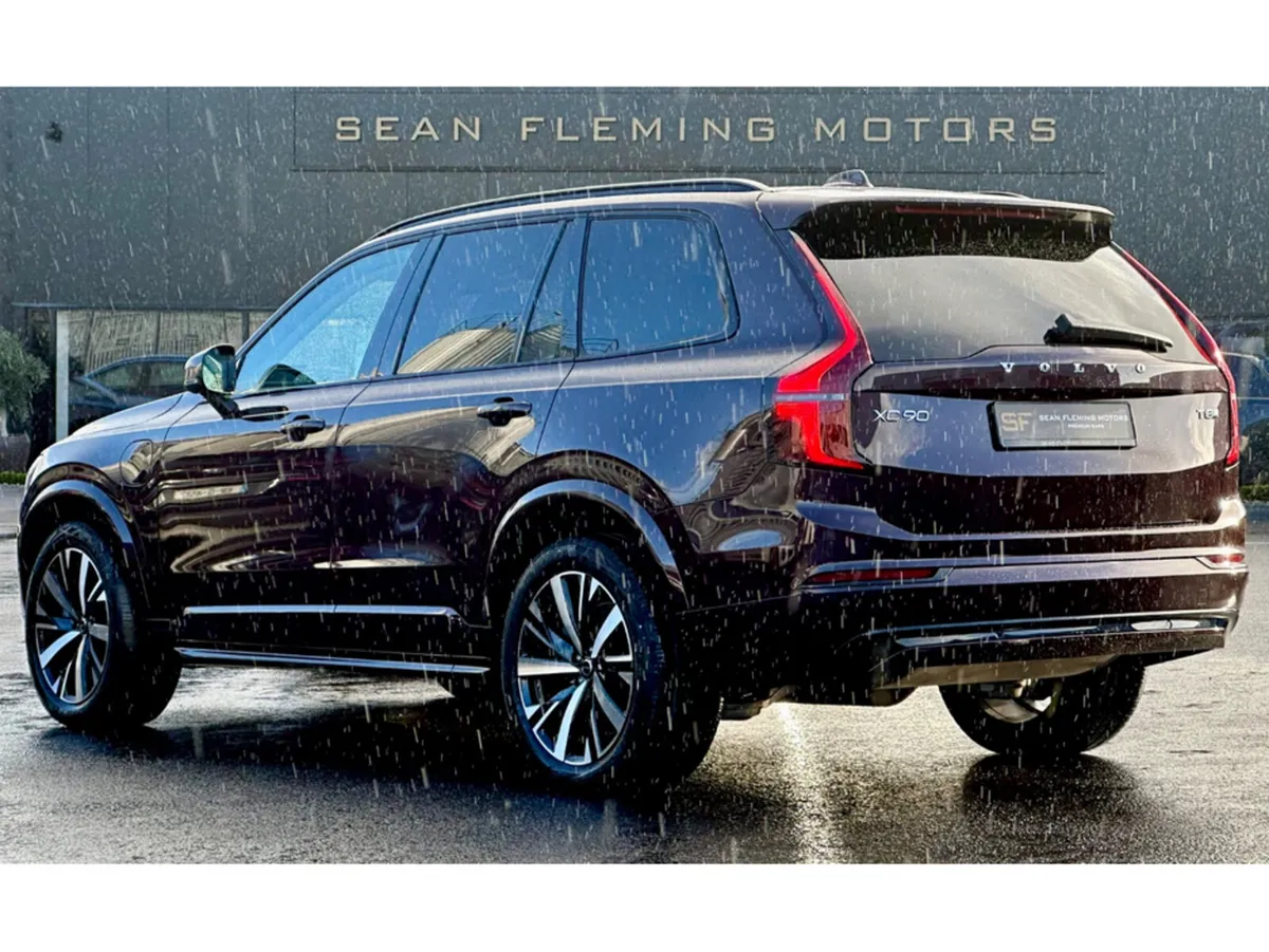 Volvo XC90 SUV, Petrol Plug-in Hybrid, 2025, Red