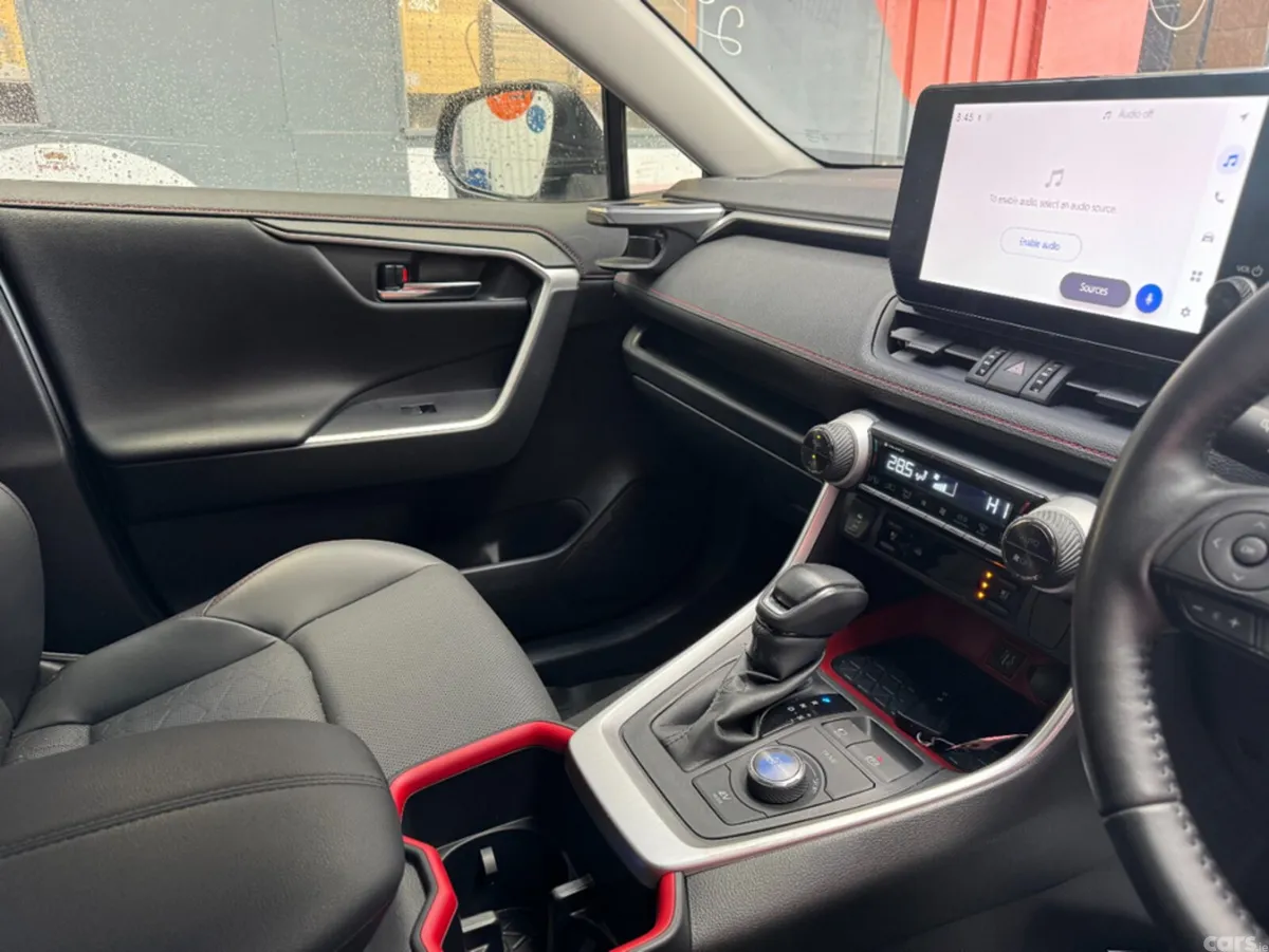 Toyota RAV4 SUV, Petrol Hybrid, 2024, Black