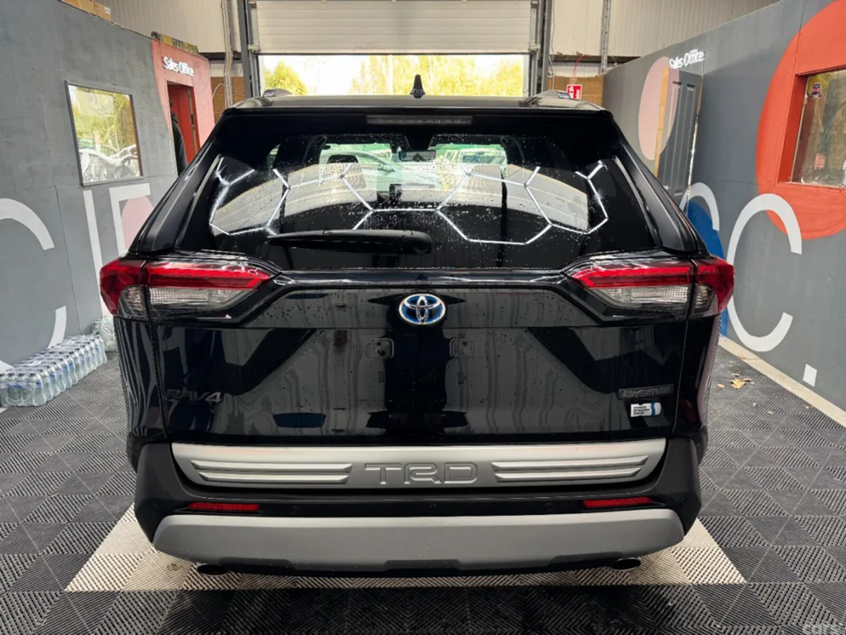 Toyota RAV4 SUV, Petrol Hybrid, 2024, Black