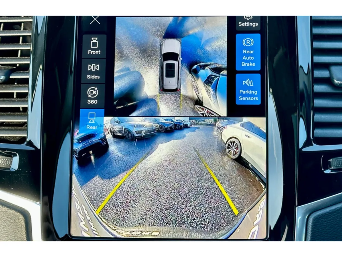 Volvo XC90 SUV, Petrol Hybrid, 2024, Black