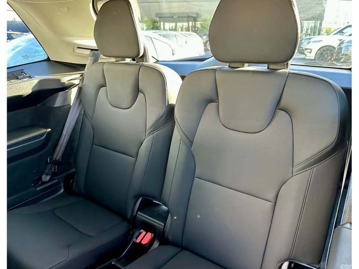 Volvo XC90 SUV, Petrol Plug-in Hybrid, 2025, Red