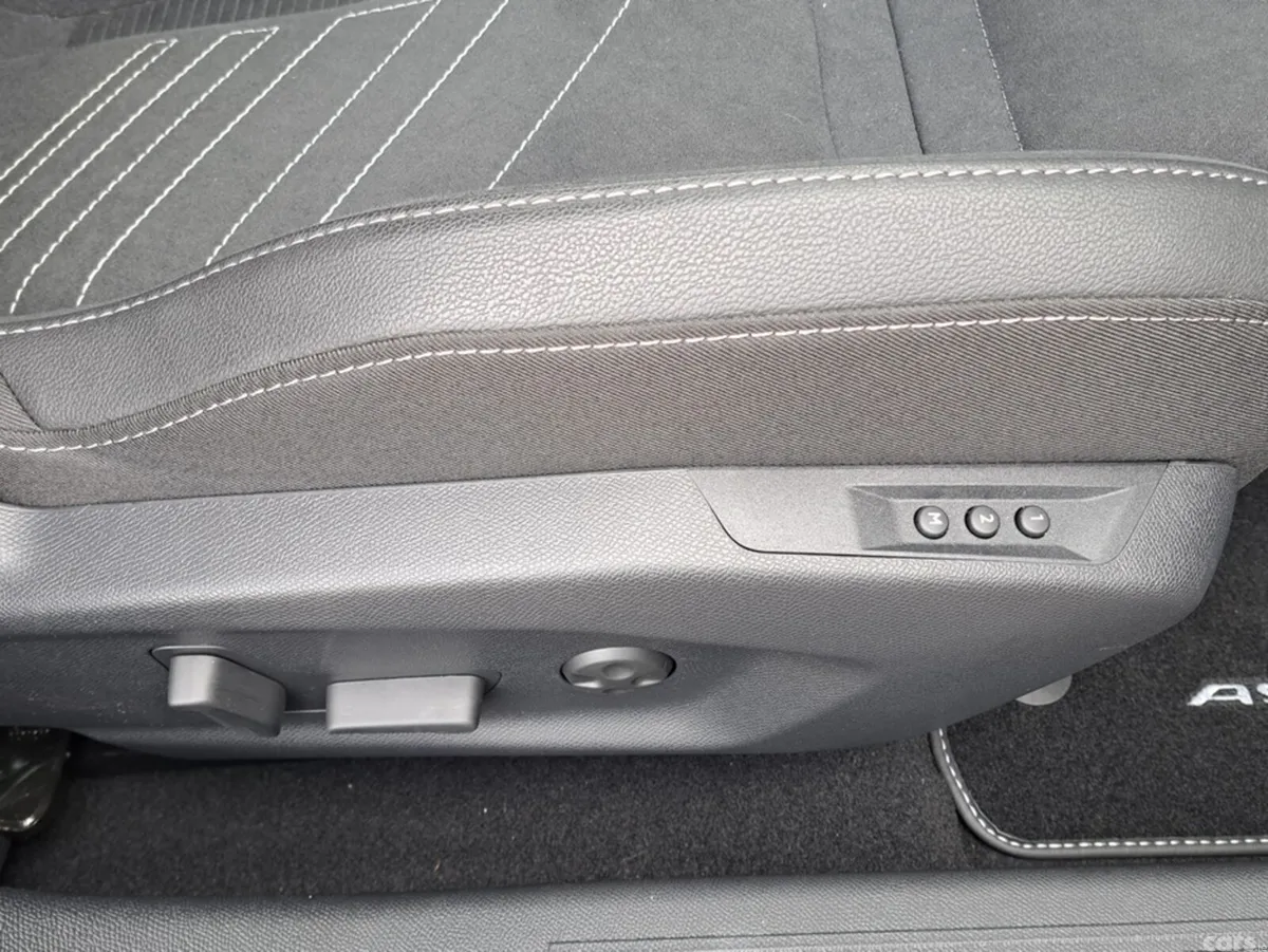 Opel Astra Hatchback, Petrol Hybrid, 2027, Grey