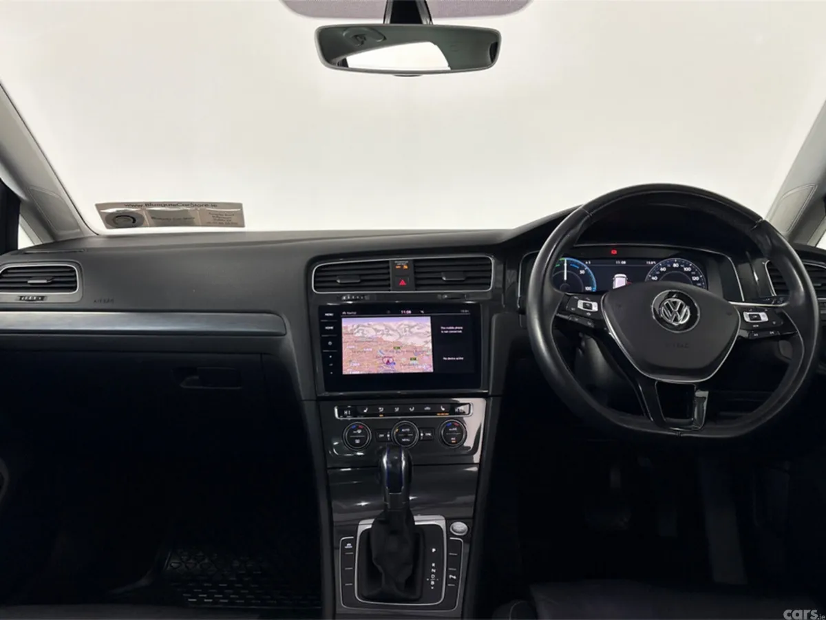 Volkswagen e-Golf Estate, Electric, 2019, Blue