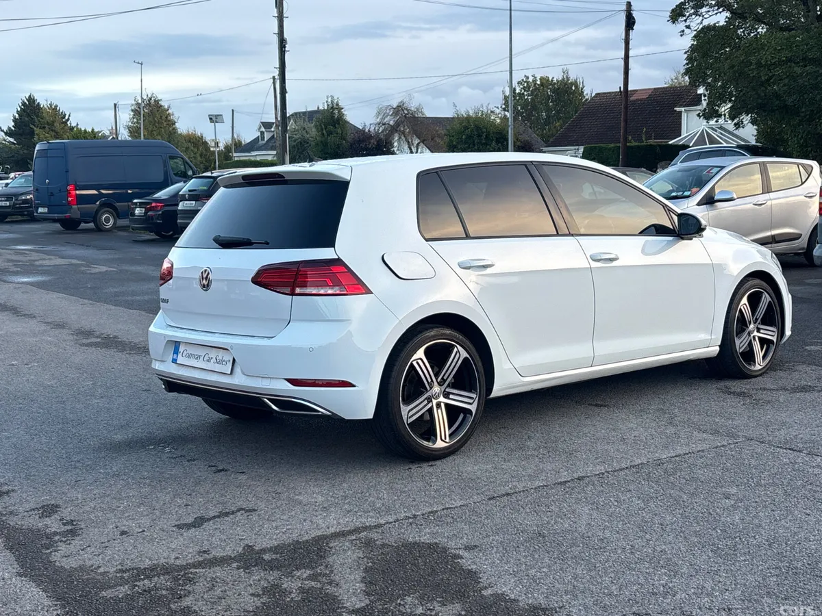 Volkswagen Golf Hatchback, Diesel, 2019, White