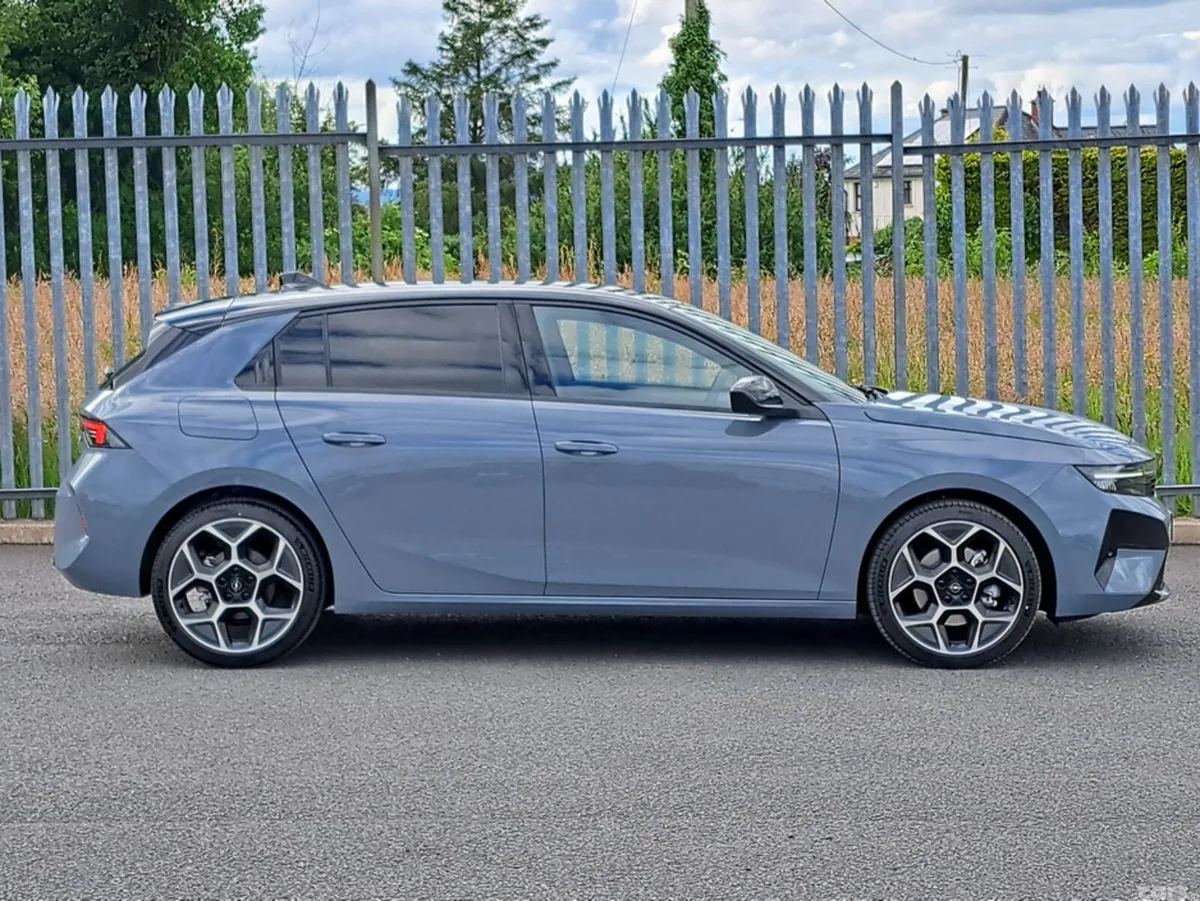 Opel Astra Hatchback, Petrol Hybrid, 2027, Grey