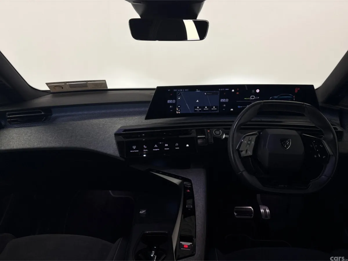 Peugeot 3008 MPV, Electric, 2025, White