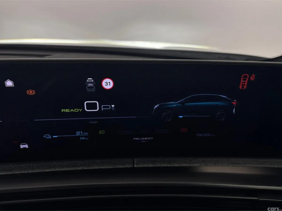 Peugeot 3008 MPV, Electric, 2025, White