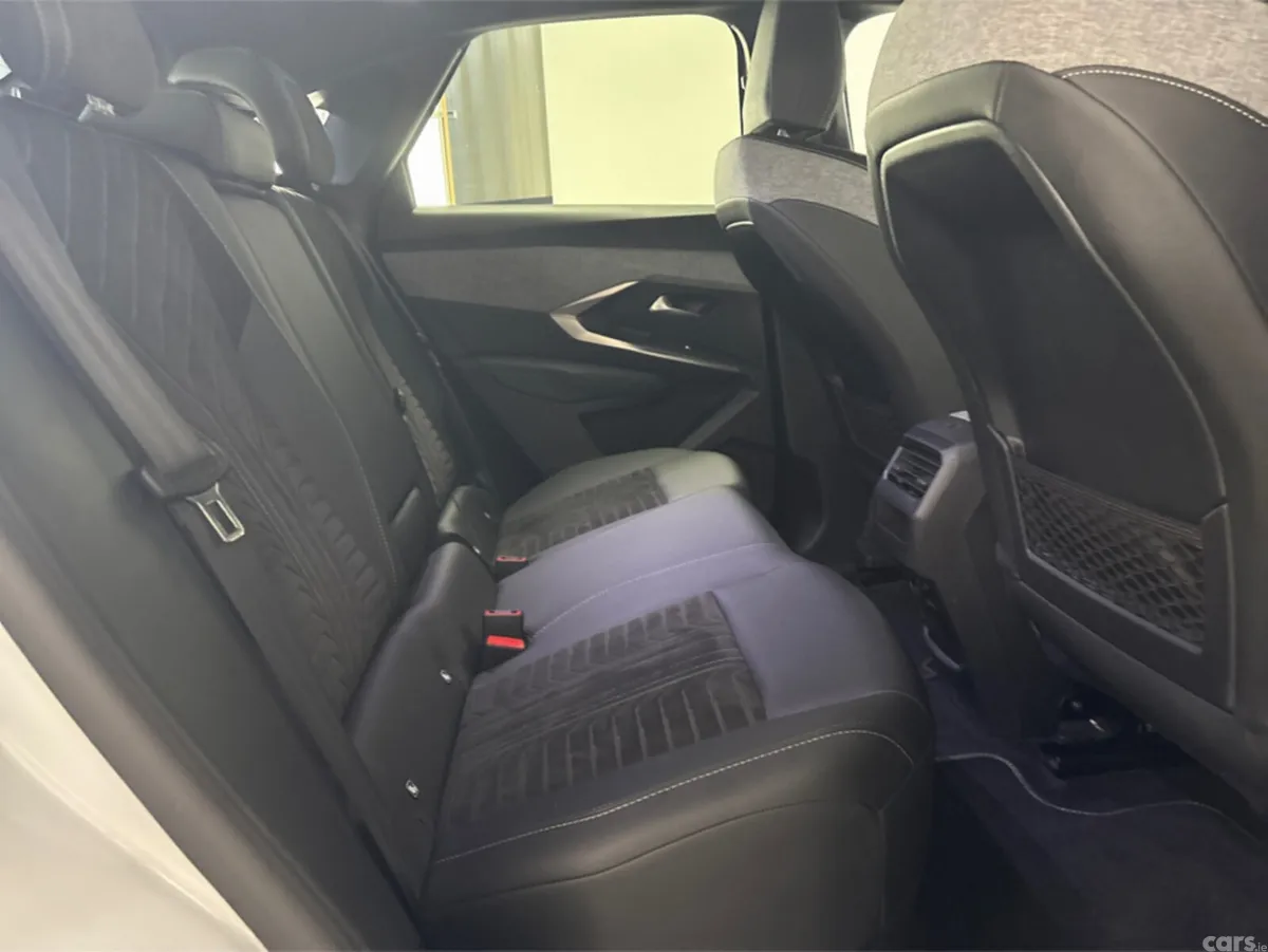 Peugeot 3008 MPV, Electric, 2025, White