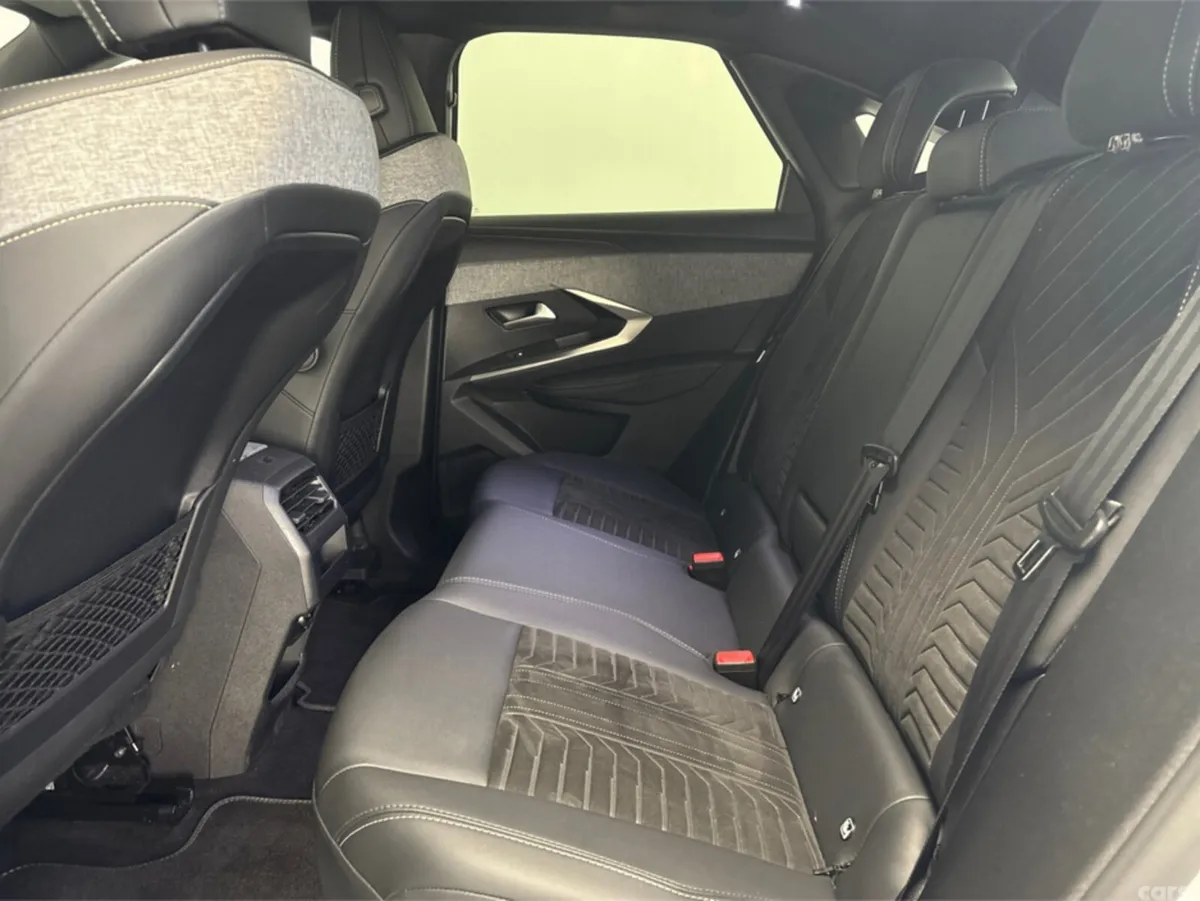 Peugeot 3008 MPV, Electric, 2025, White