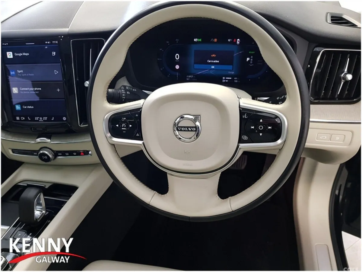 Volvo XC60 SUV, Petrol Plug-in Hybrid, 2024, Black