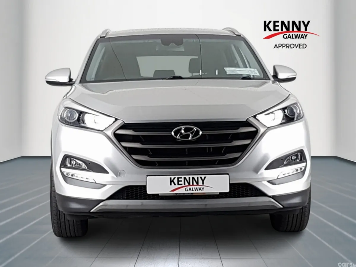 Hyundai Tucson MPV, Diesel, 2018, Silver